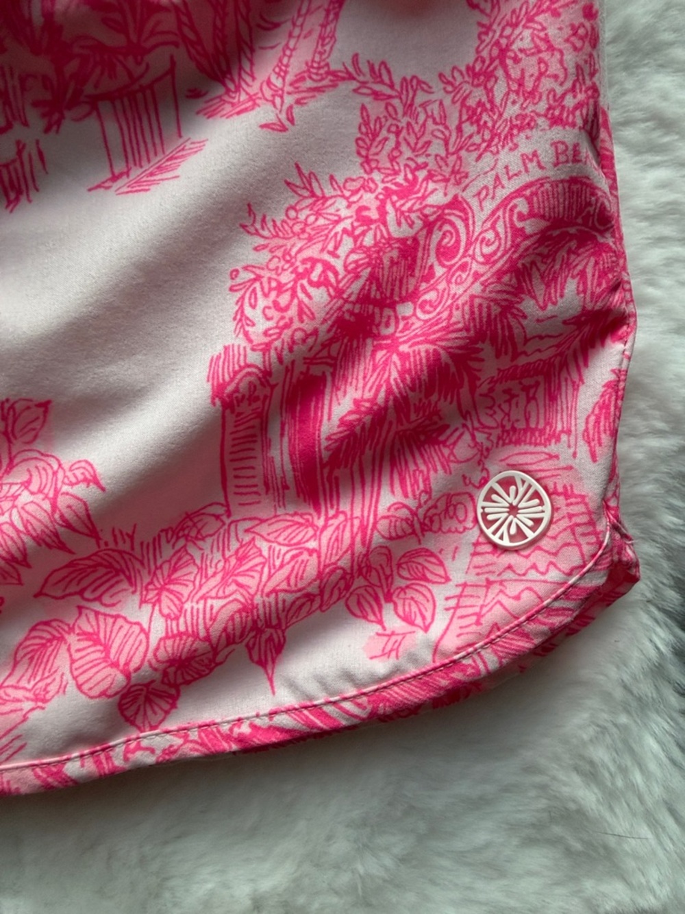 Lily Pulitzer Luxletic Backcourt Printed Shorts Pink White sz M - Picture 5 of 6